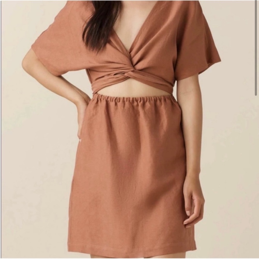 VETTA The Convertible Mini Wrap Dress - Clay - Picture 3 of 8